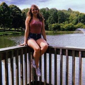 Meet your Posher, Madison